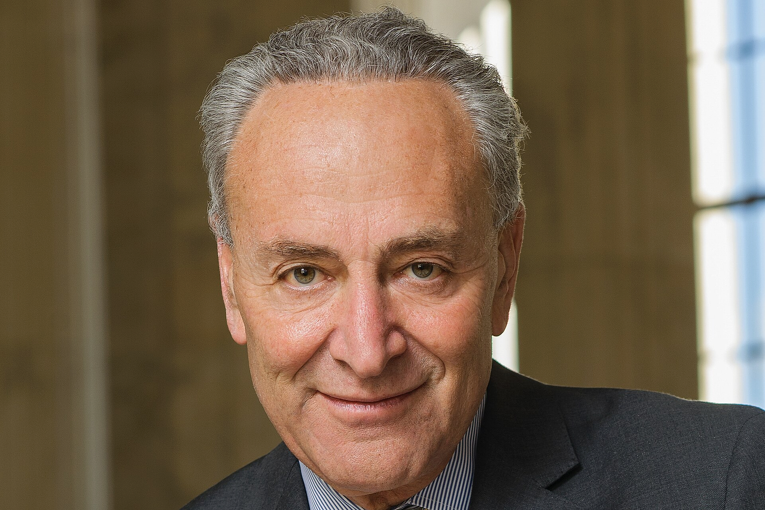 Chuck Schumer 's 2nd official Congress photo