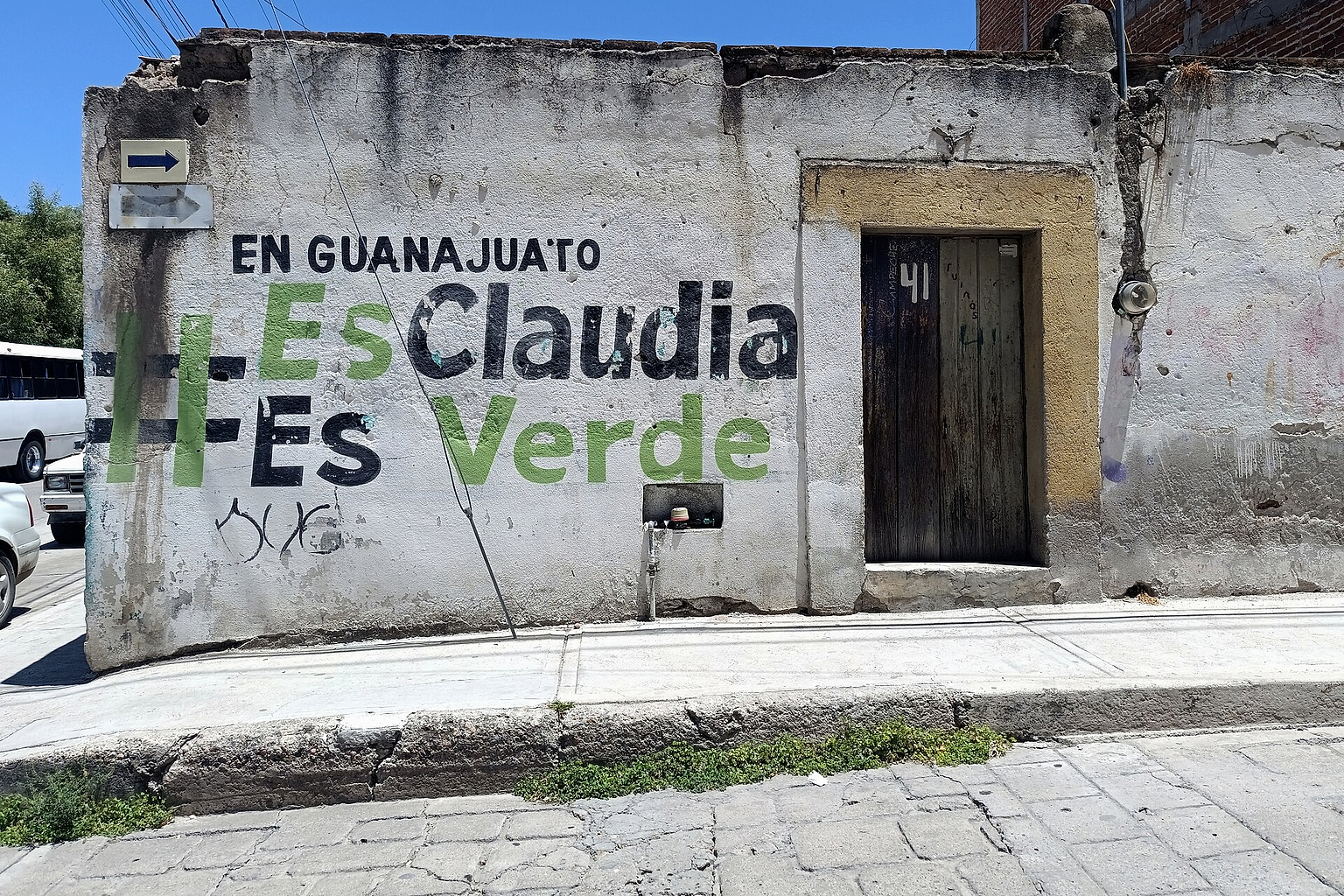 Propaganda electoral de Claudia Sheinbaum por parte del Partido Verde (elecciones federales de 2024). Dolores Hidalgo, Guanajuato, México.