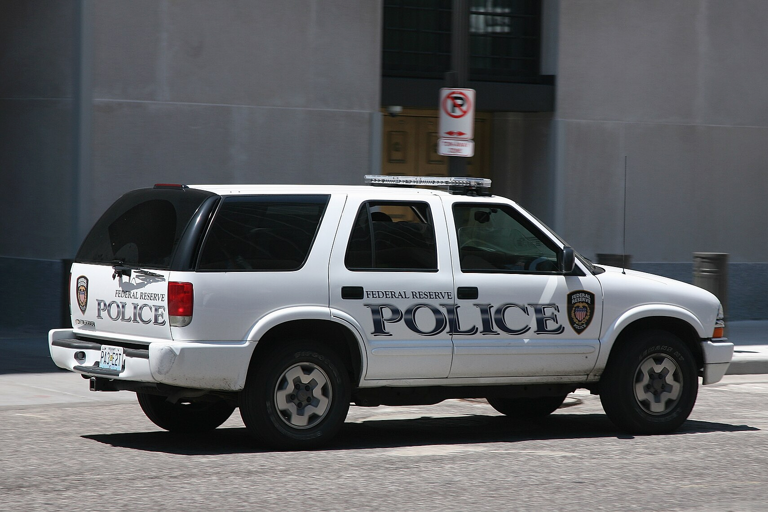 Federal reserve police car, St. Louis, MO