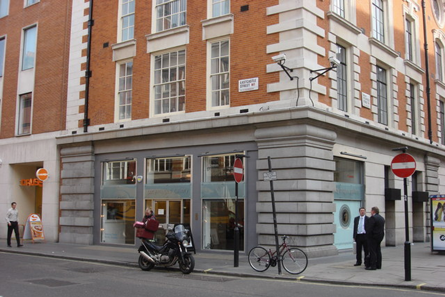 Getty Images Gallery Londons largest independent photographic gallery, located at 46 Eastcastle Street http://www.gettyimagesgallery.com/