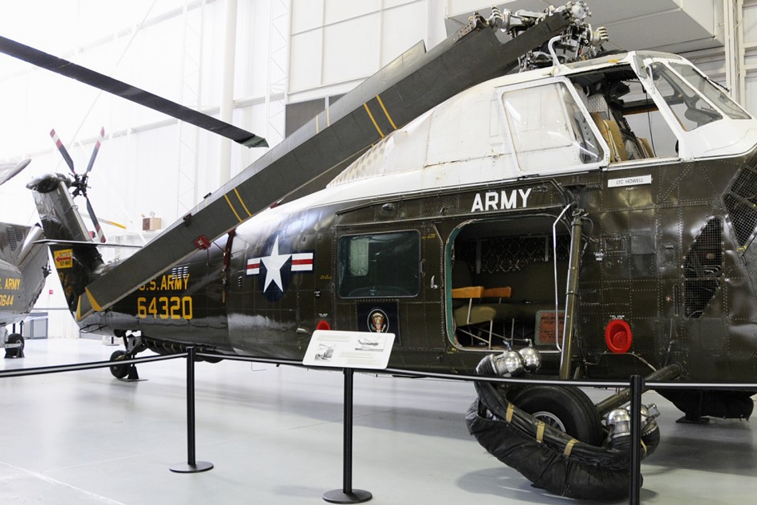 Marine One in a licensed editorial photograph.