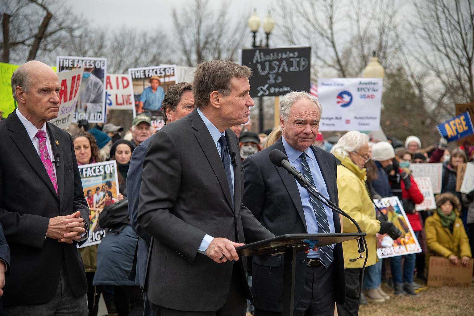 Senator Mark Warner stands with United States Agency for International Development (USAID) workers on 5 February 2025