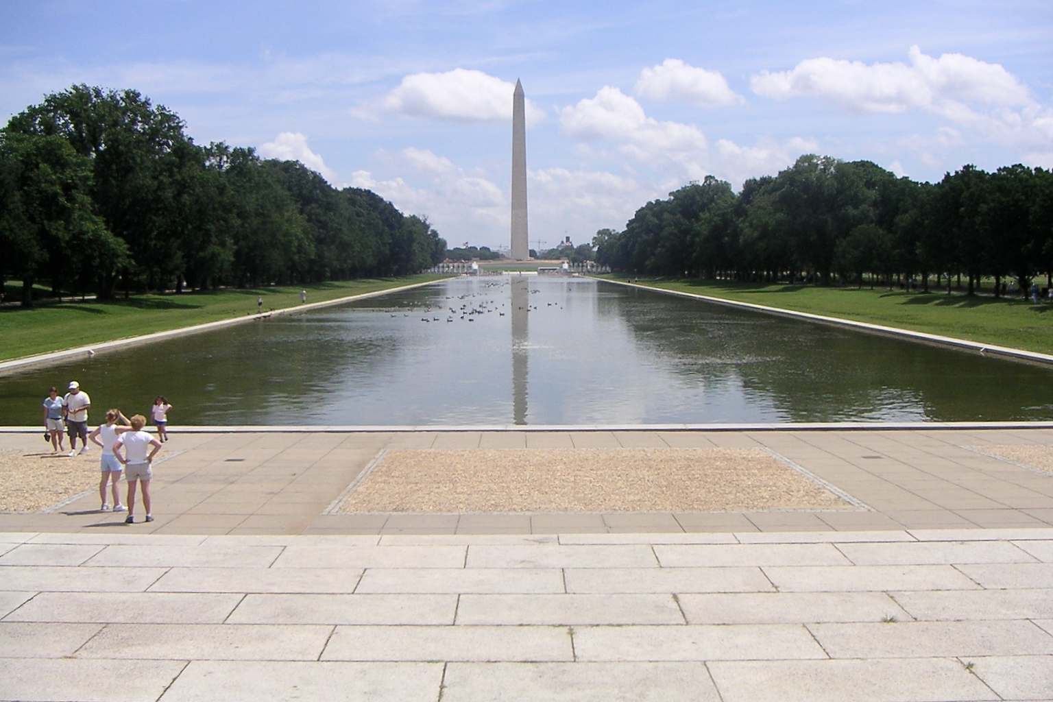 Reflecting pool