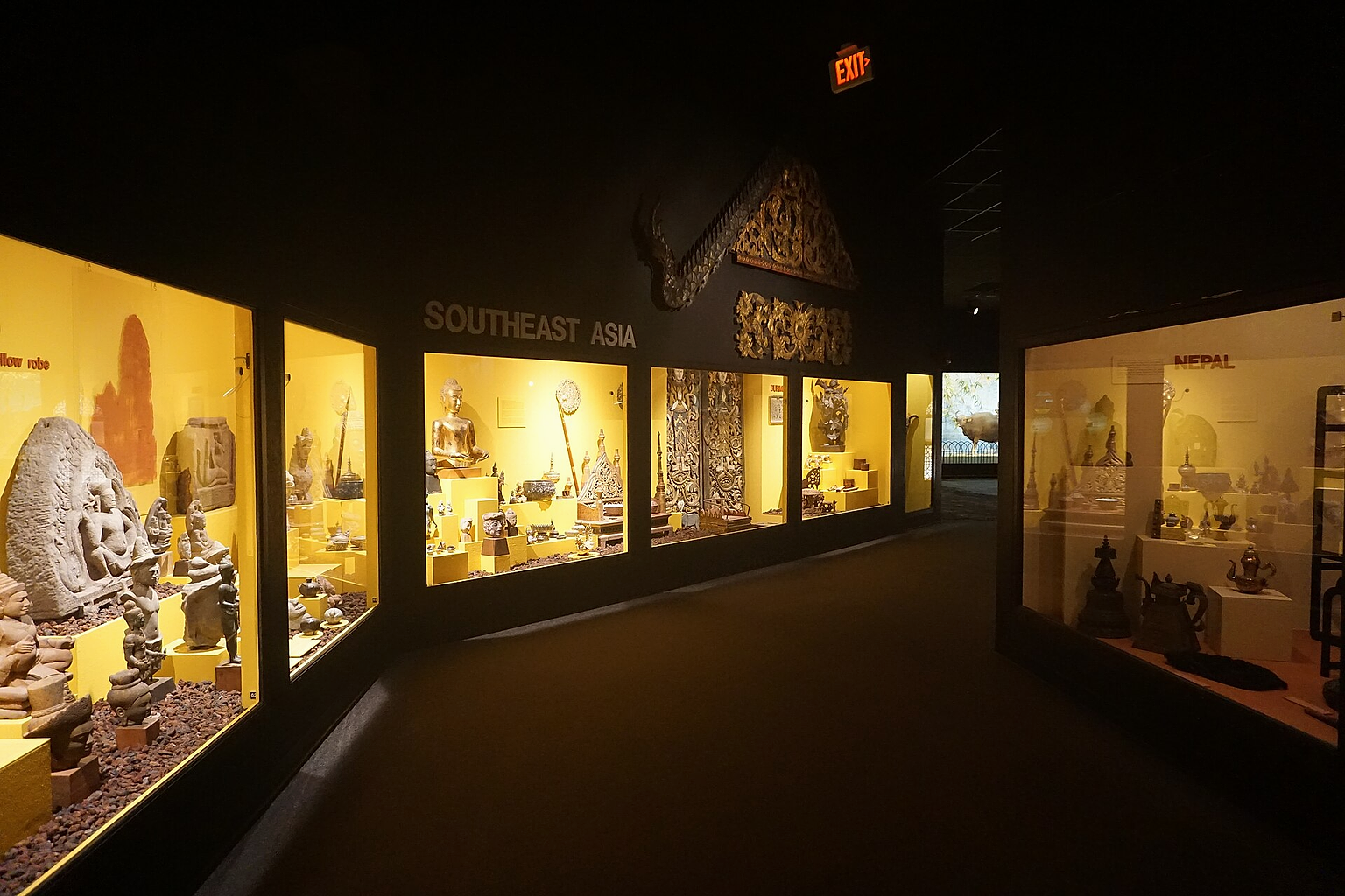 The Southeast Asia portion of the Asia exhibit at the Milwaukee Public Museum in Milwaukee , Wisconsin ( United States ).