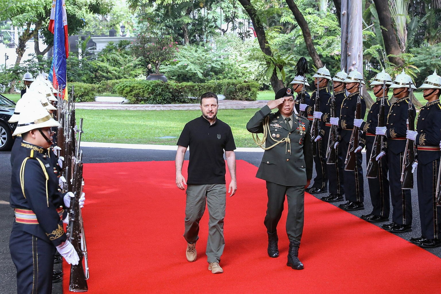 Ukrainian President Volodymyr Zelenskyy arrives at Malacañang Palace in Manila, Philippines, on 3 June 2024.
