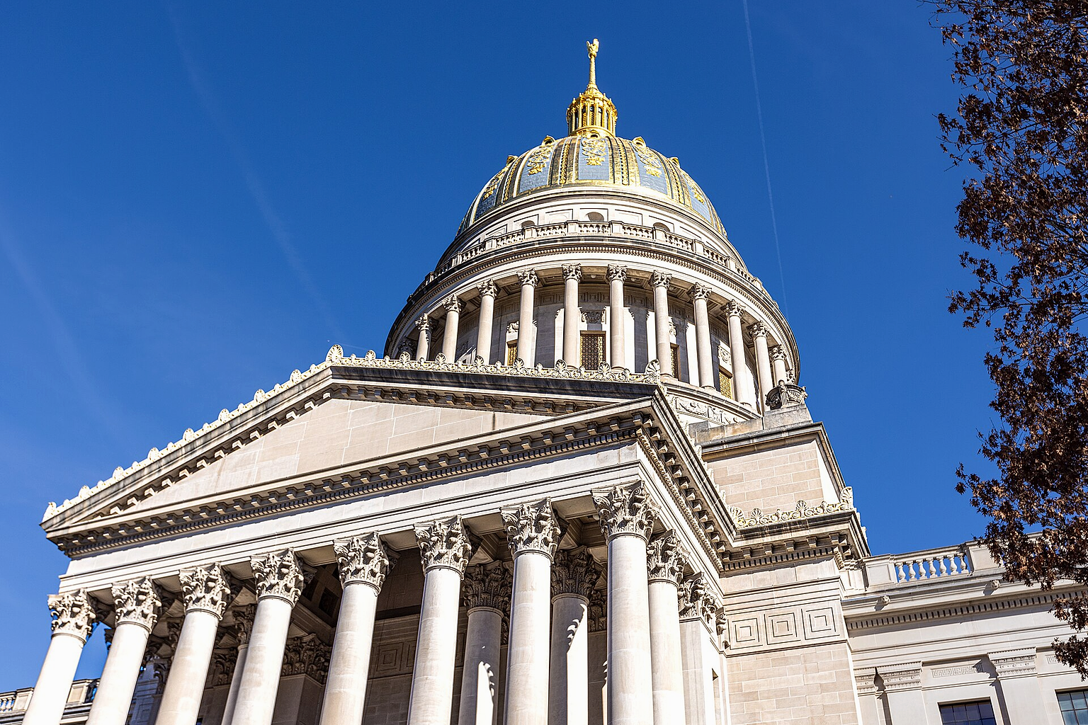 The West Virginia State Capitol building, designed by Cass Gilbert in neoclassical architectural style, built between 1924–1932, located at 1900 Kanawha Boulevard East, Charleston, West Virginia, U.S. Photo taken in November of 2022.