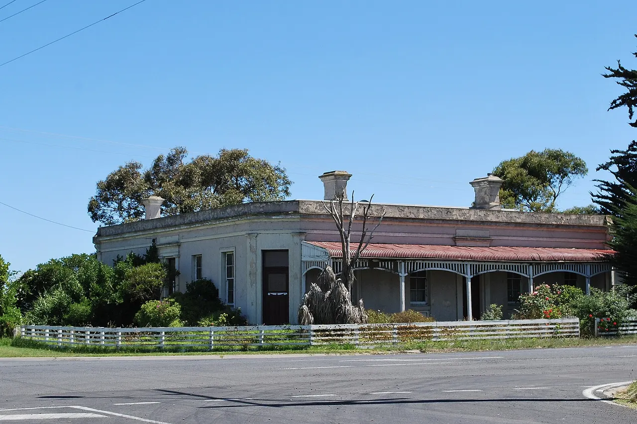 The former Coughlan's Southern Cross Hotel at en:Southern Cross, Victoria