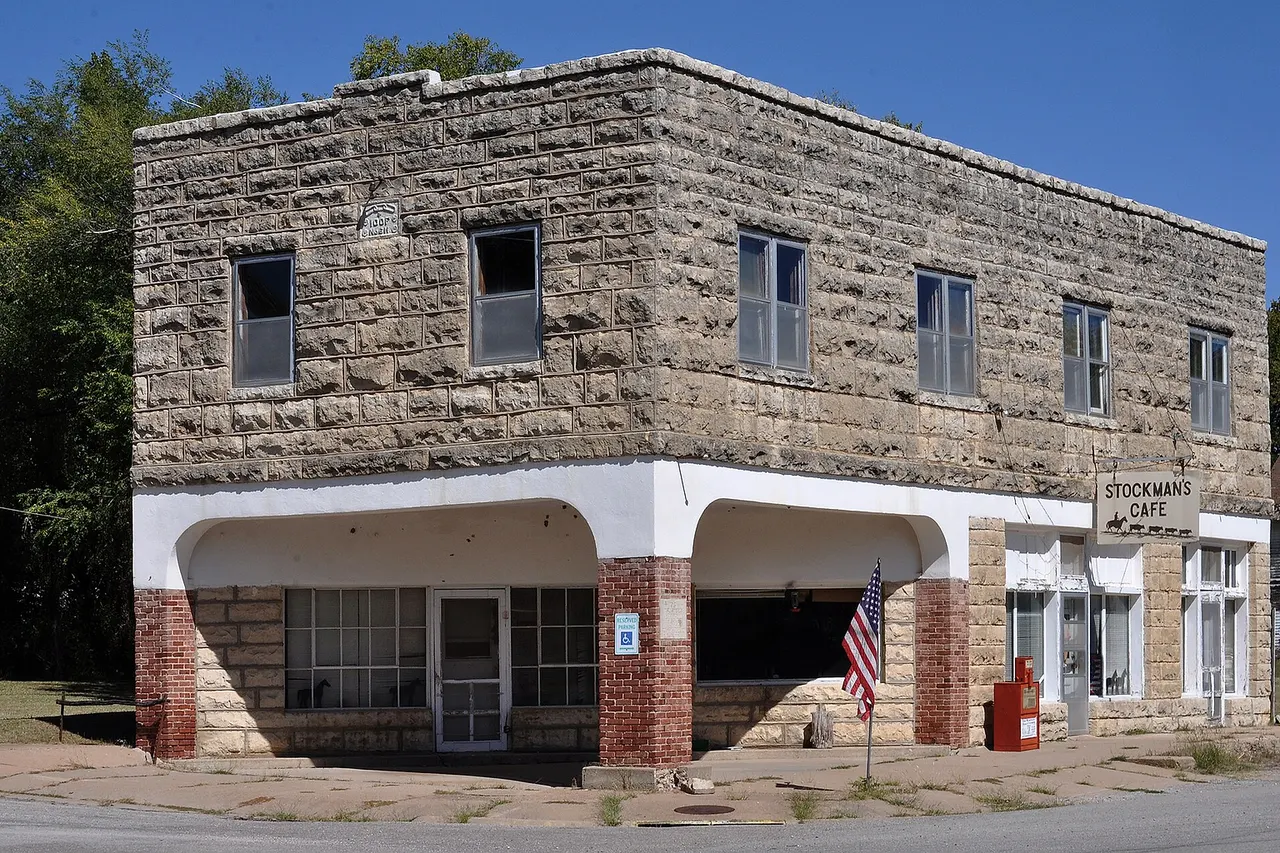 Cambridge, Kansas Ioof building and Stockman's Cafe