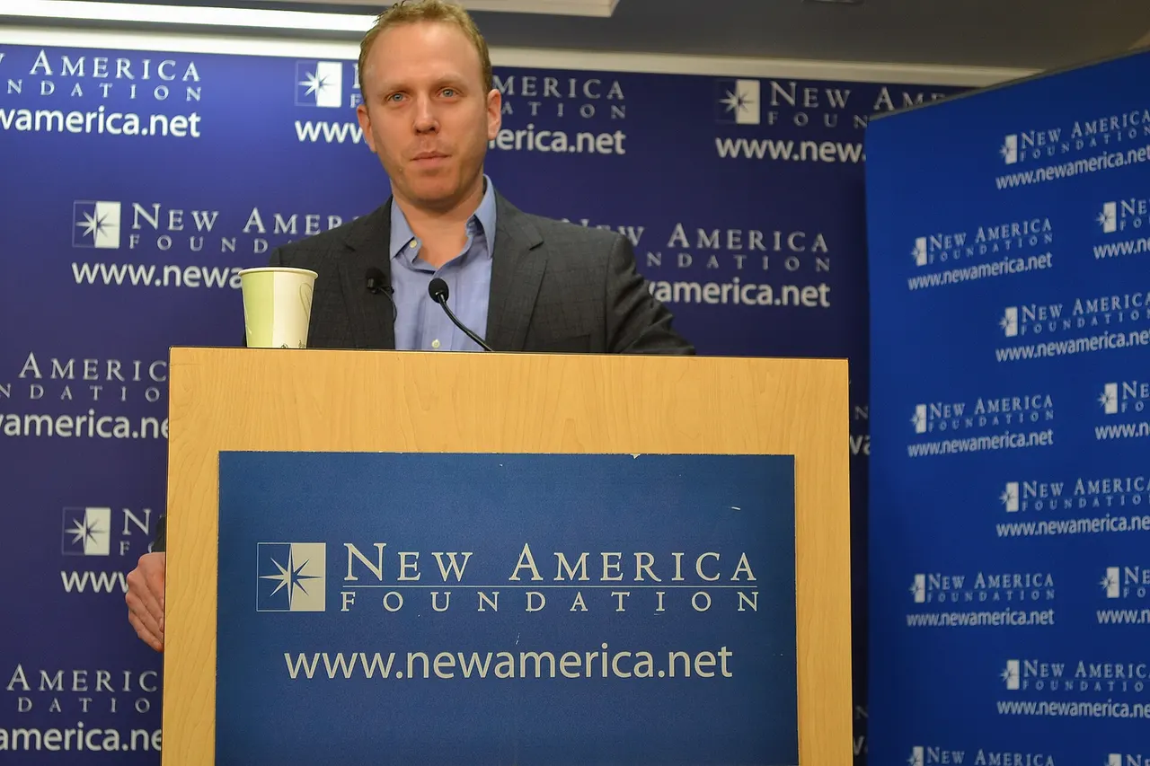 Max Blumenthal