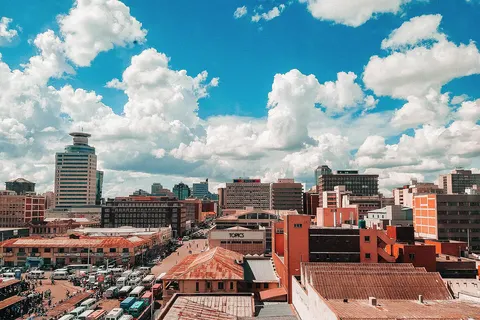 elu ụlọ obodo na ụgbọ ala na Harare
