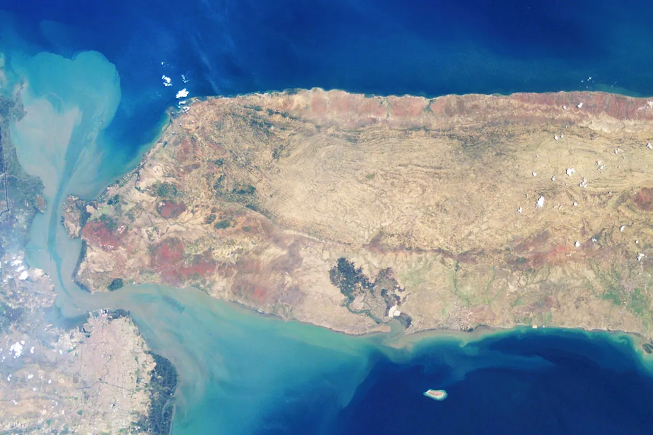 Satellite image of Madura Island.