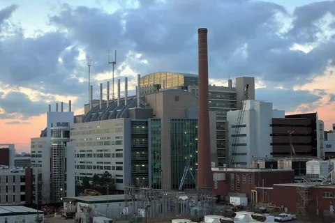 The Centers for Disease Control and Prevention headquarters in Druid Hills CDP in unincorporated DeKalb County, Georgia (now annexed into Atlanta) as seen from Emory University