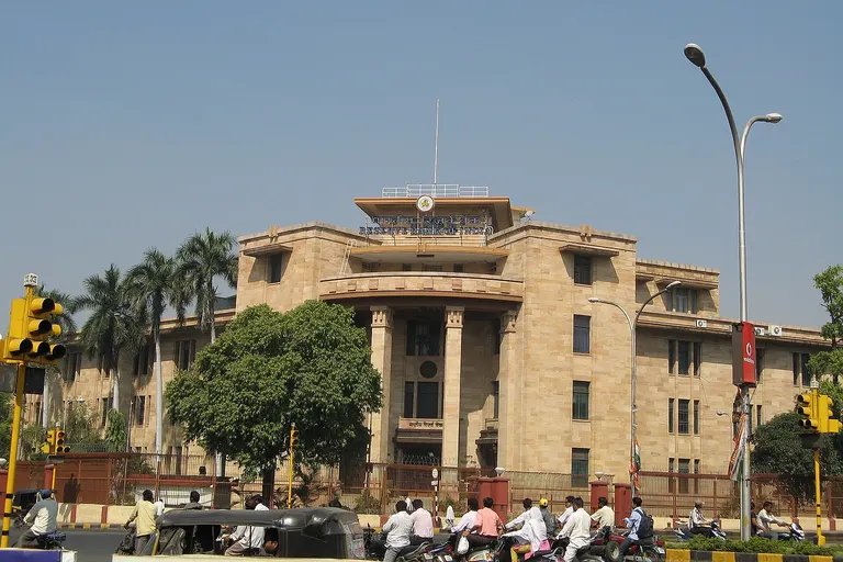 Nagpur branch of Reserve Bank of India. I took this photo from the gas station across the RBI square. Thankfully no policeman harassed me for taking this photo :-)