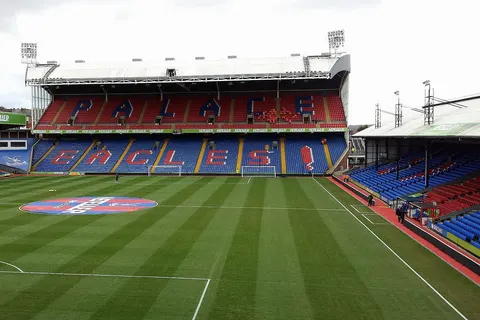 Selhurst Park Stadium, Holmesdale Stand