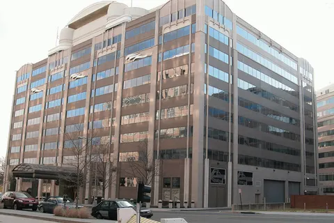 445 12th Street SW, Washington, D.C. Image taken by me for Wikipedia.