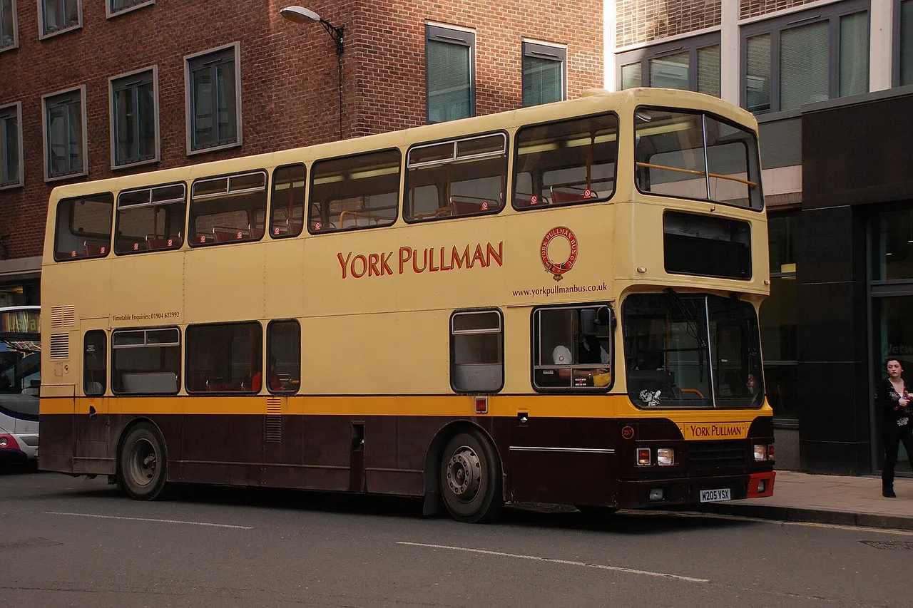 York Pullman Volvo Olympian (ex Lothian Buses) M205 VSX.