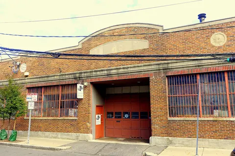 Good News Garage - 75 Hamilton Street - Cambridge, Massachusetts, USA.