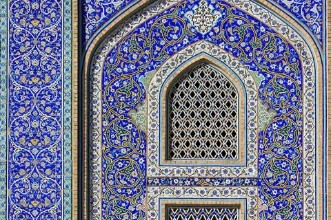 Tiles of Sheikh Lotfollah Mosque .