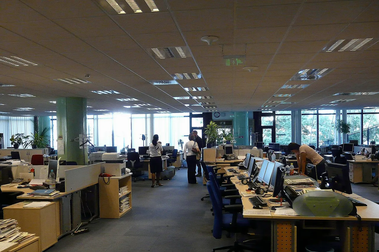 MTI (Hungarian News Agency): The newsroom