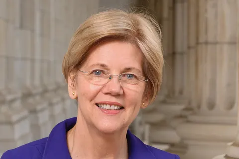 Official portrait of U.S. Senator Elizabeth Warren (D-MA)