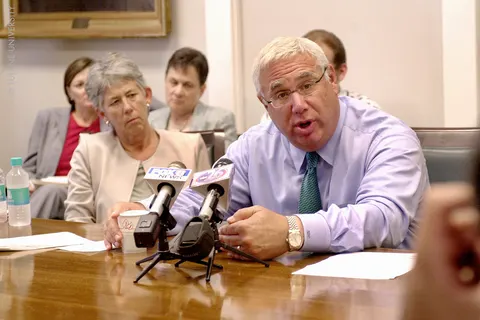 Tulane University Athletics Briefing, 2003