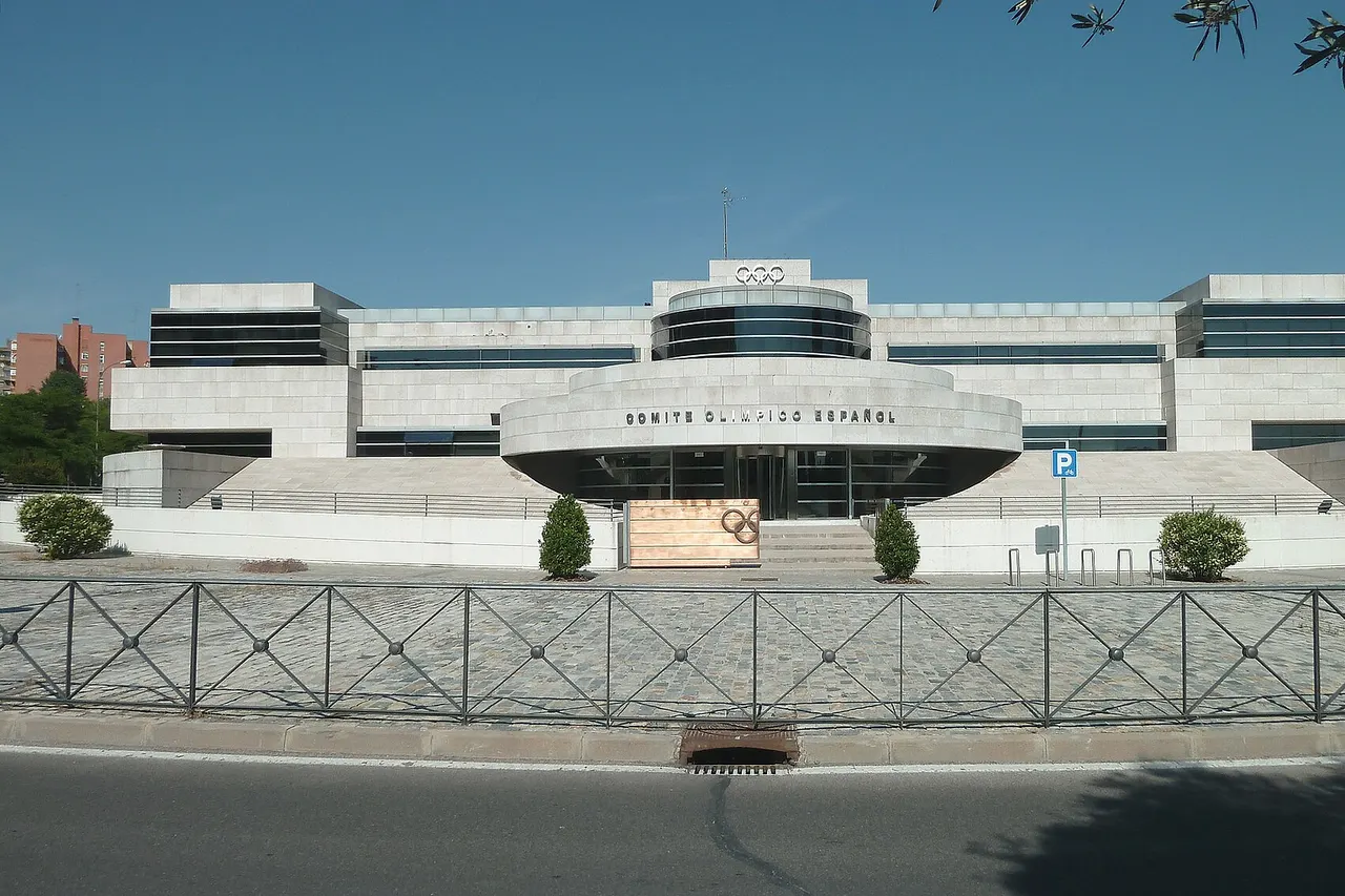 Headquarters of the Spanish Olympic Committee (C.O.E.), in Madrid .