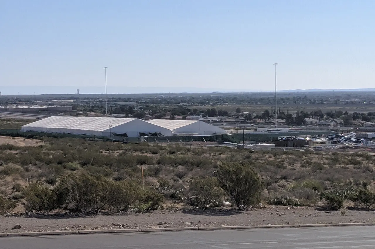 Border Patrol Tents in El Paso on Hondo Pass 2019