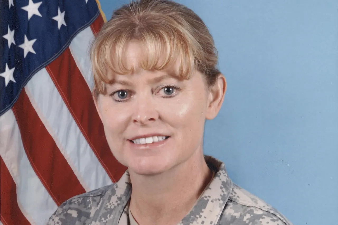 United States Army photograph of Stacy Garrity